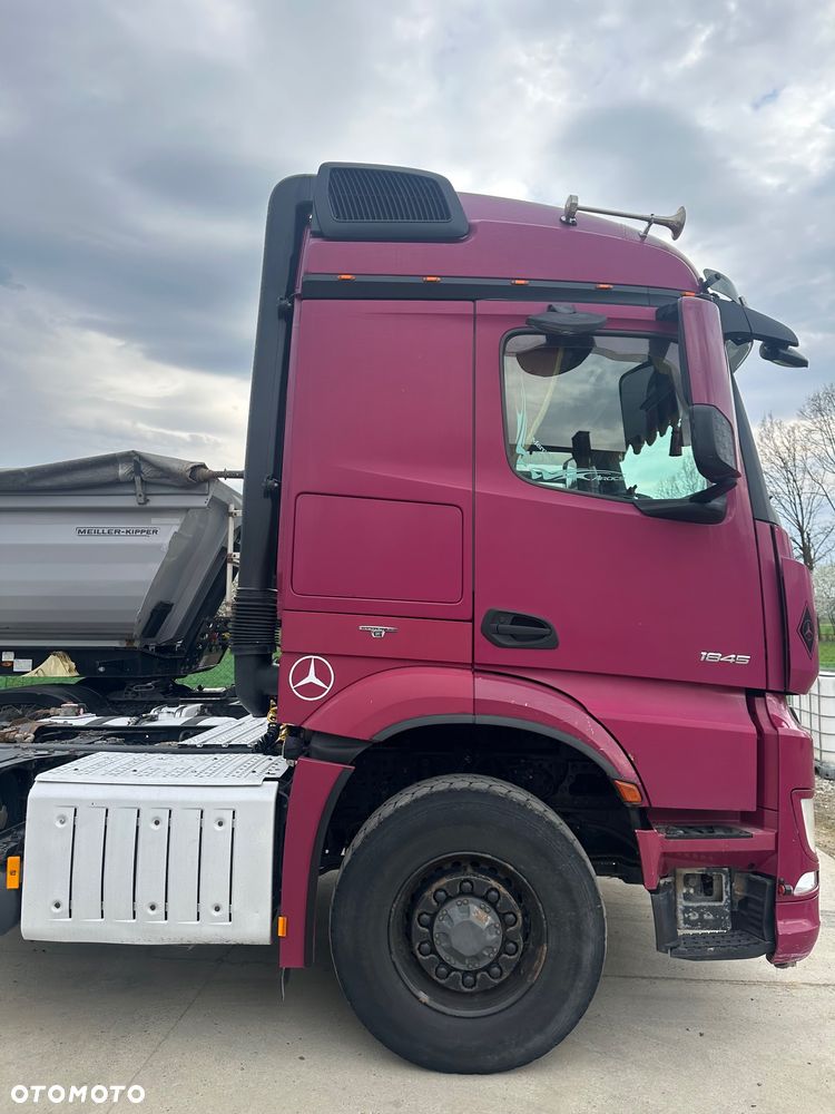 Mercedes-Benz HAD Arocs - 6