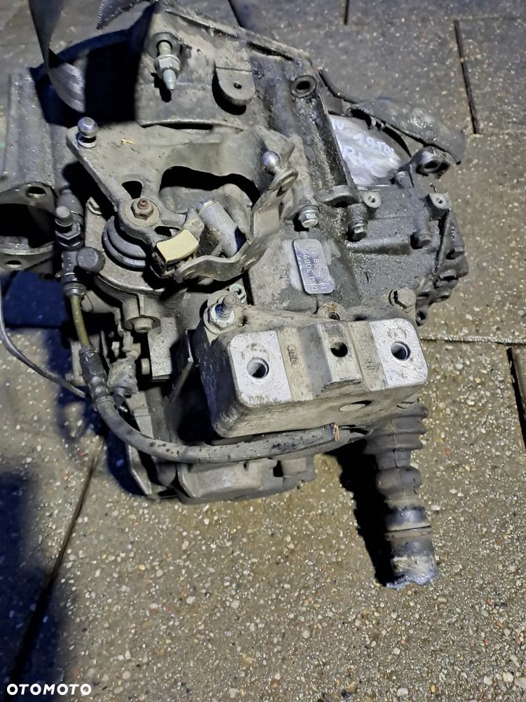 Volkswagen Golf IV 1.9 TDi skrzynia biegów kod DRW - 3