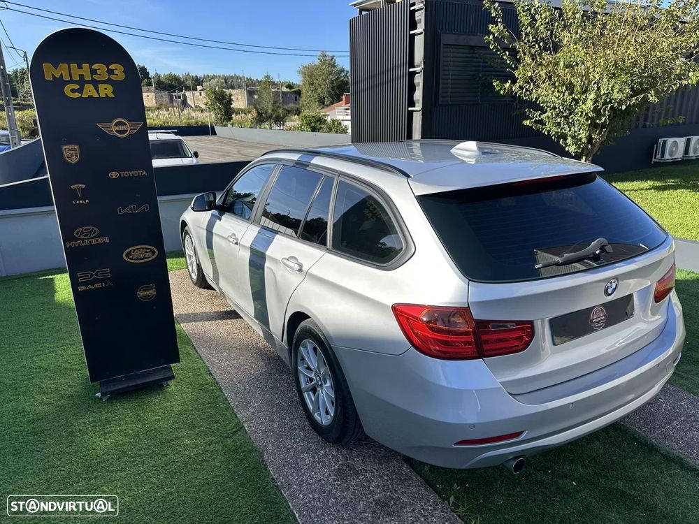 BMW 318 d Sport Line - 13