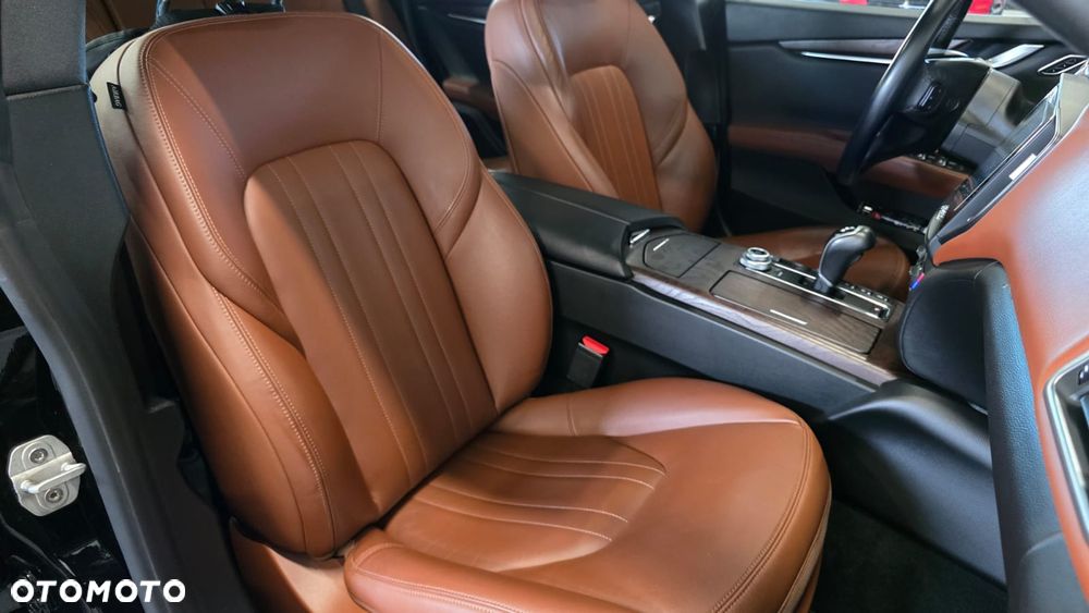 Maserati Ghibli - 25