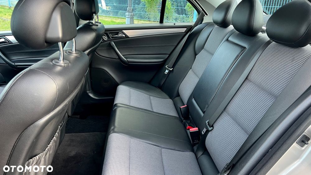 Mercedes-Benz Klasa C - 14