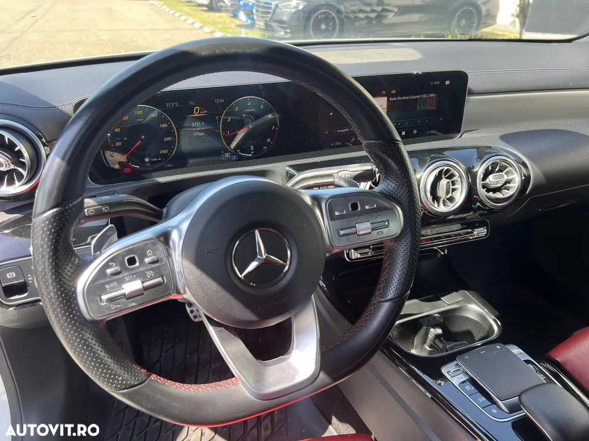 Mercedes-Benz A 200 4MATIC Aut. - 11