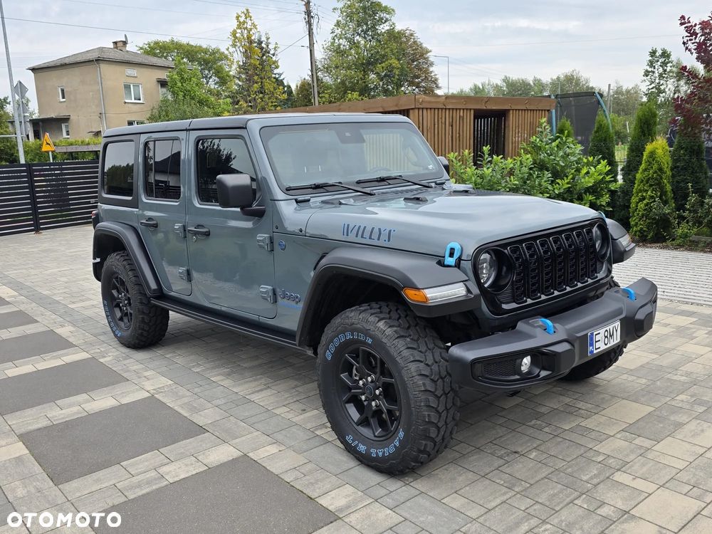 Jeep Wrangler - 11