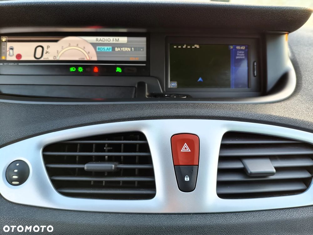 Renault Scenic 2.0 16V 140 CVT Dynamique - 24