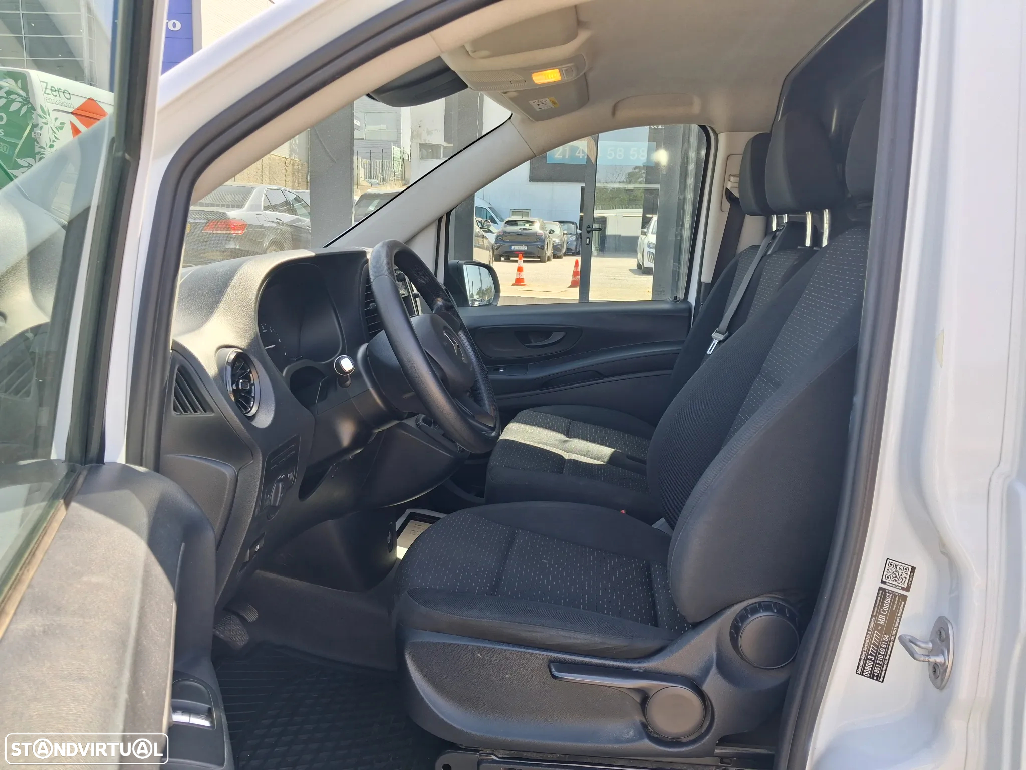 Mercedes-Benz Vito 110 CDI Furgão Standard - 7