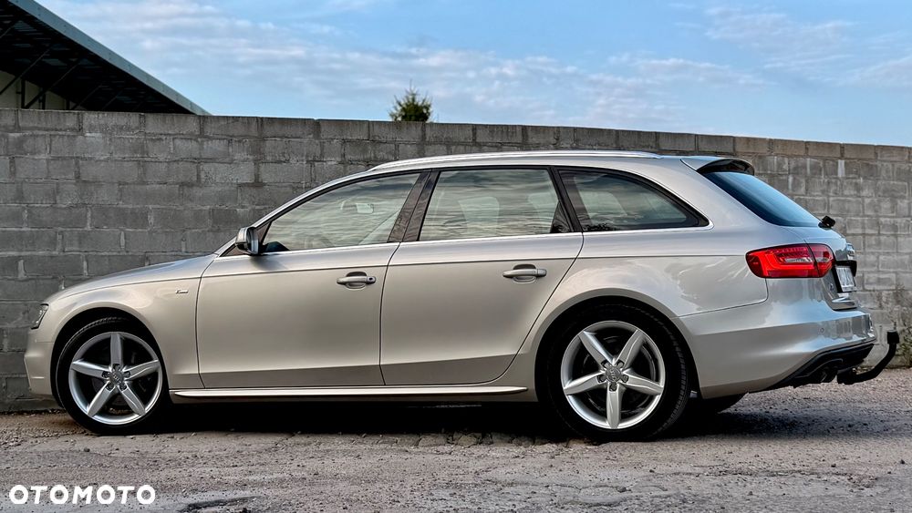 Audi A4 Avant 2.0 TDI DPF clean diesel quattro S tronic S line Sportpaket - 9