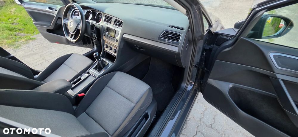 Volkswagen Golf 1.2 TSI BlueMotion Technology Trendline - 11