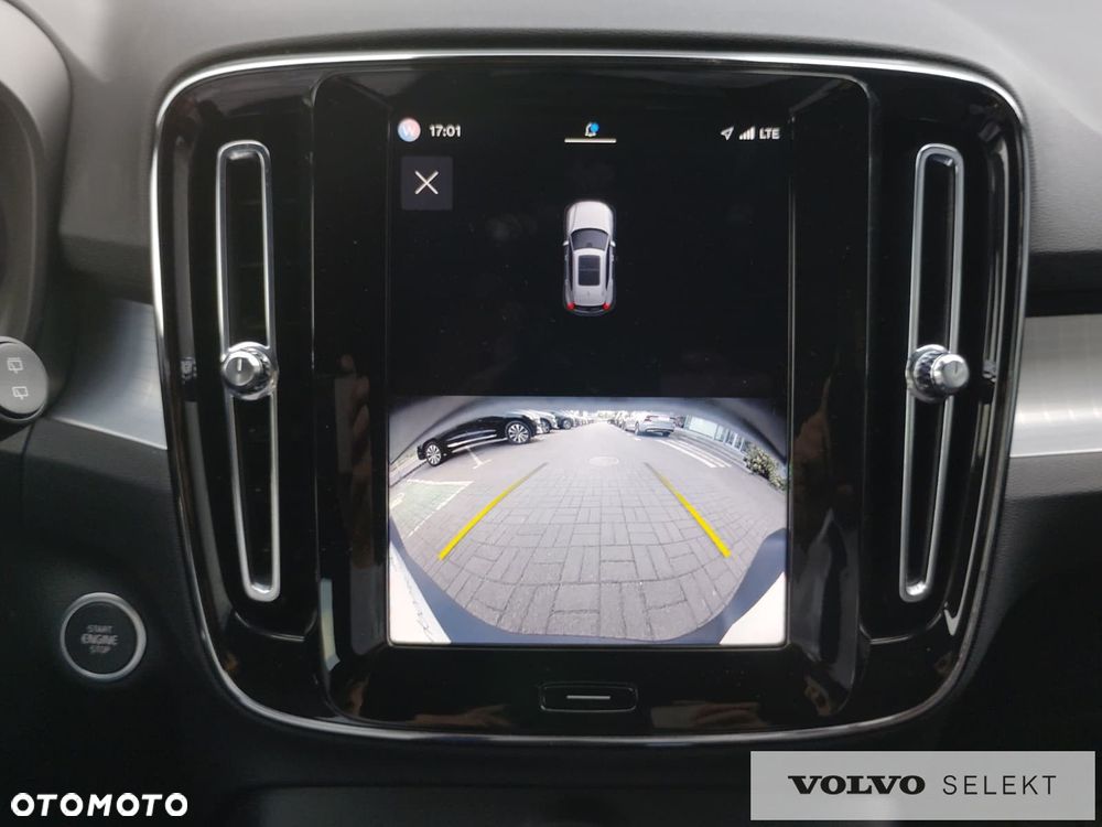 Volvo XC 40 - 26