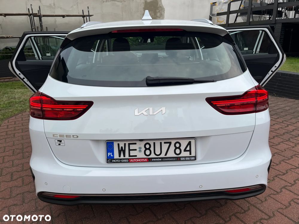 Kia Ceed 1.5 T-GDI M - 33