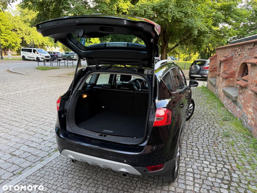 Ford Kuga 2.0 TDCi 4x4 Trend - 4