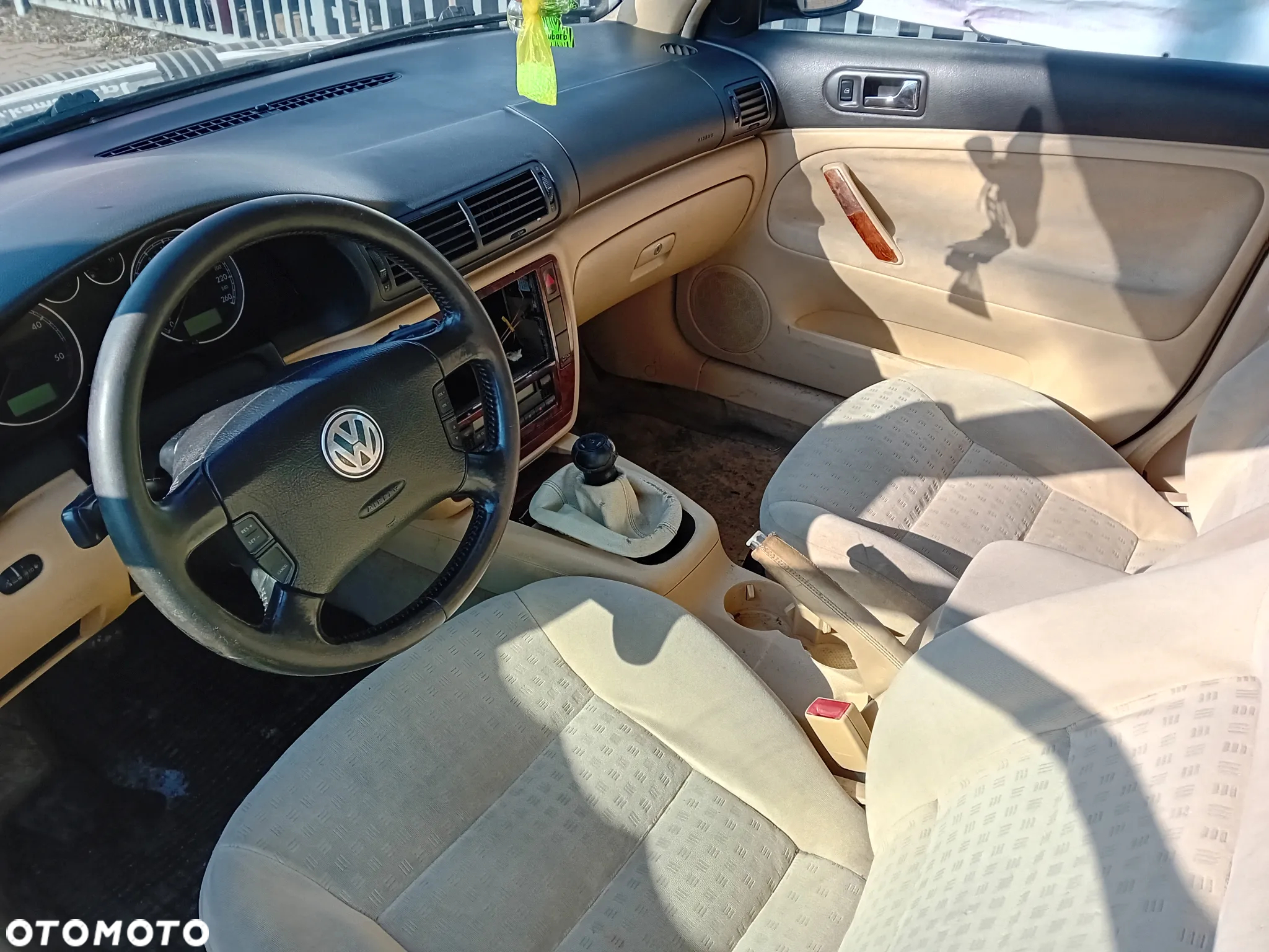 *VOLKSWAGEN PASSAT B5 SEDAN LIFT* Samochód na części - 3