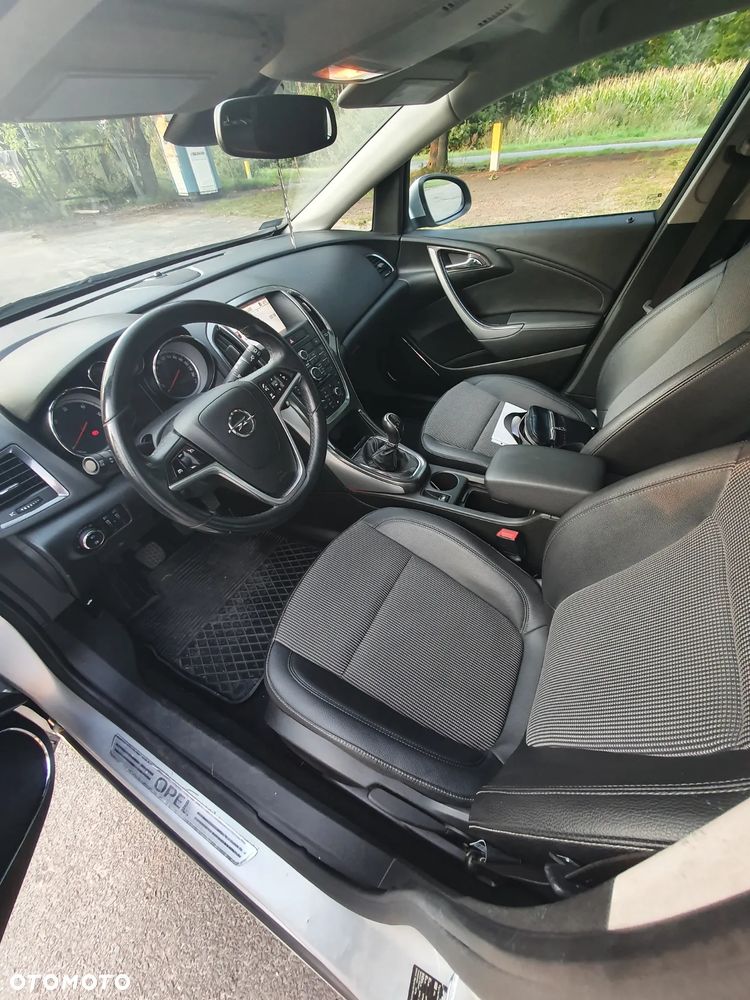 Opel Astra 1.7 CDTI - 4