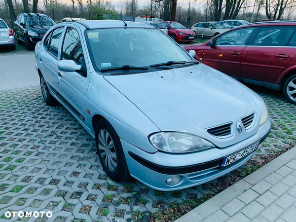 Renault Megane 1.4 16V Authentique