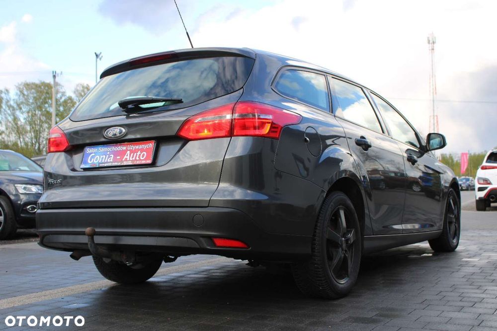 Ford Focus - 13