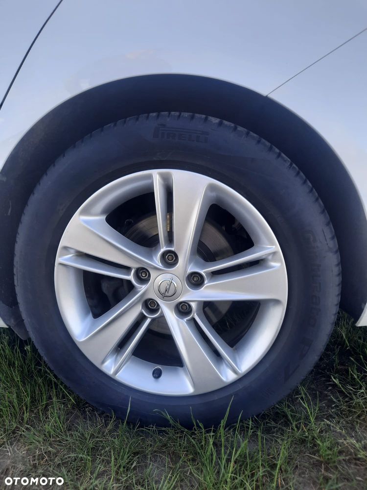 Opel Insignia - 15