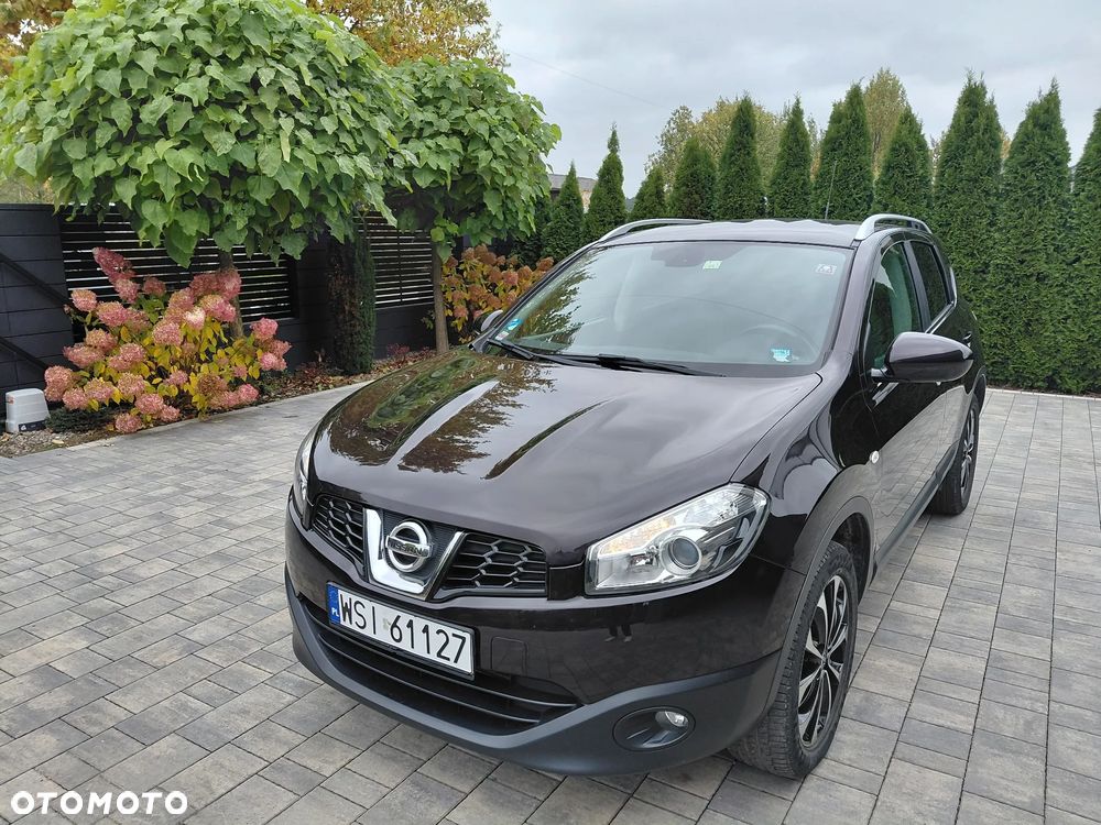 Nissan Qashqai - 2