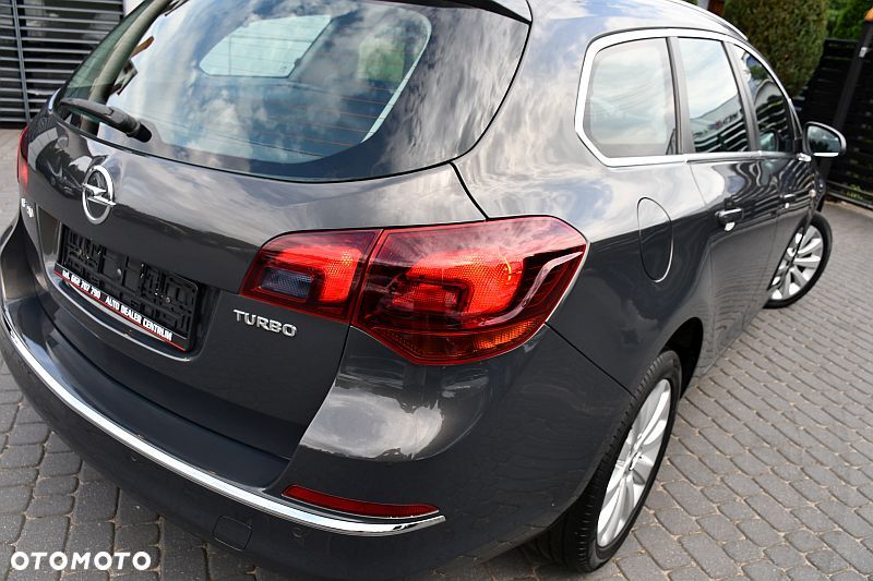 Opel Astra 1.4 Turbo Cosmo - 31