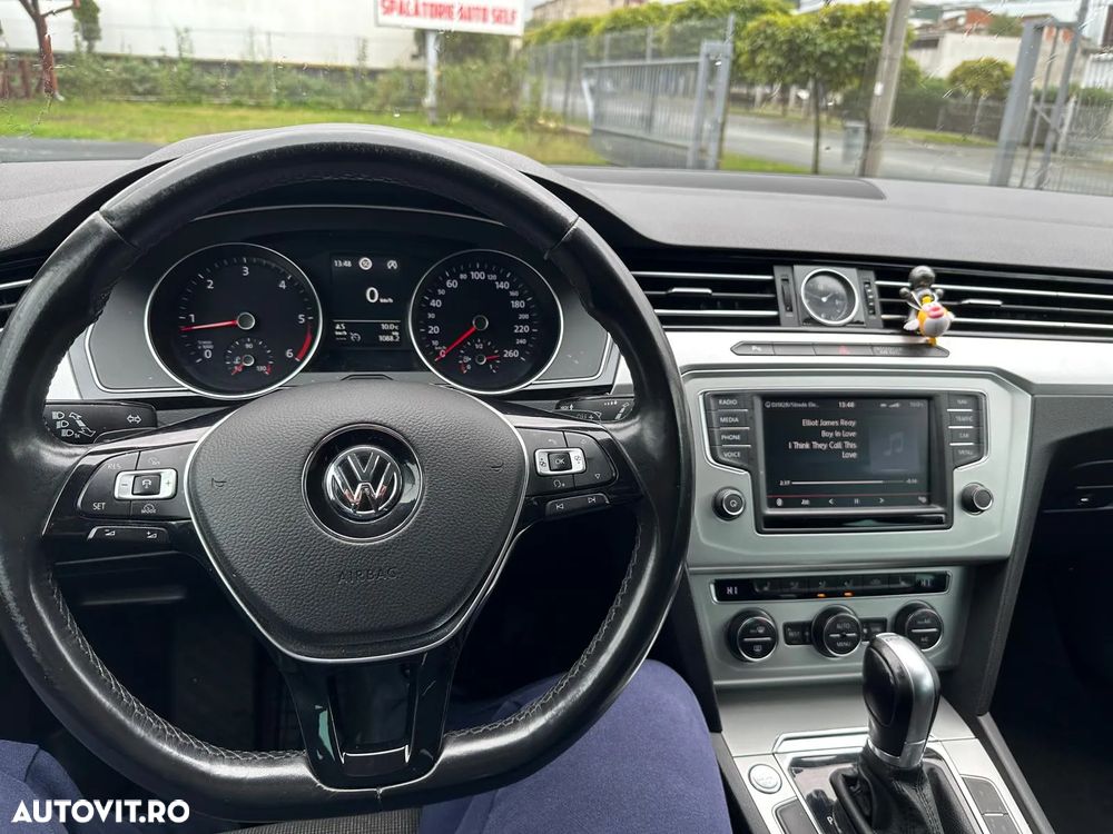Volkswagen Passat - 7