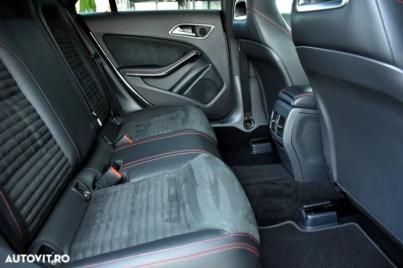 Mercedes-Benz CLA 200 d 7G-DCT AMG Line - 15
