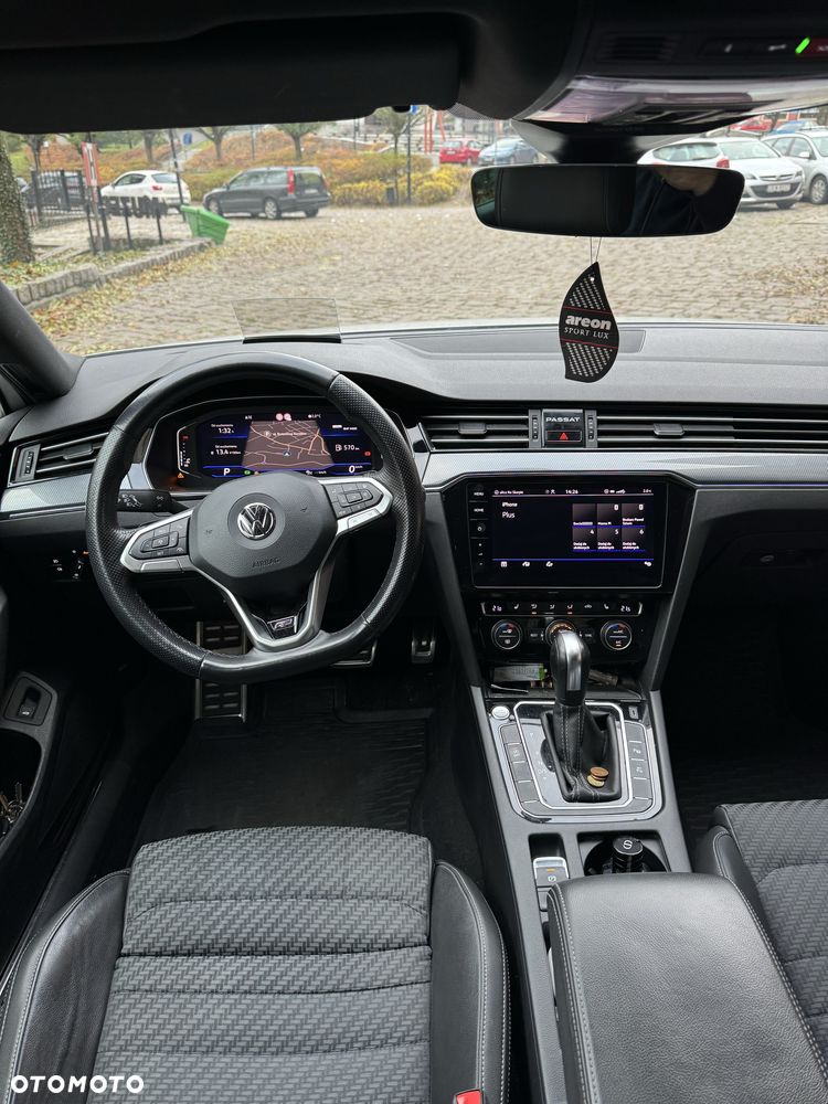 Volkswagen Passat - 5