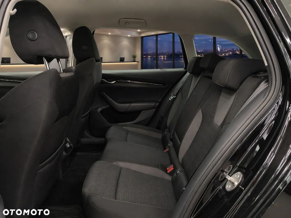 Skoda Octavia 2.0 TDI Ambition - 5