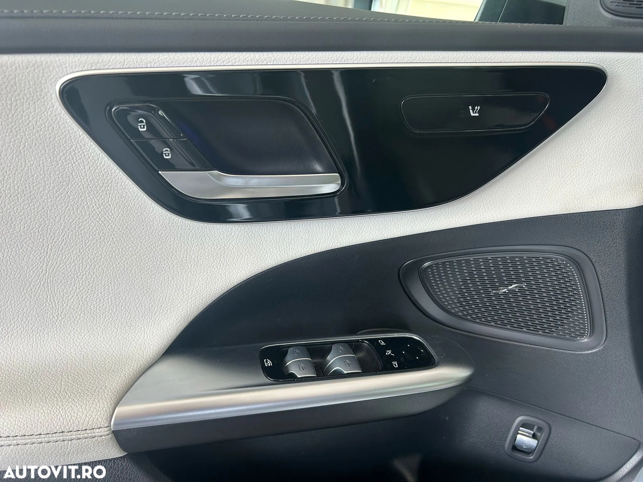 Mercedes-Benz C 300 d 9G-TRONIC AMG Line - 10