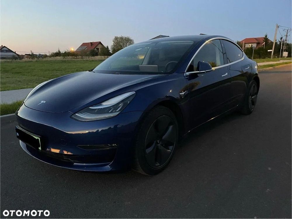 Tesla Model 3 Long Range AWD - 1