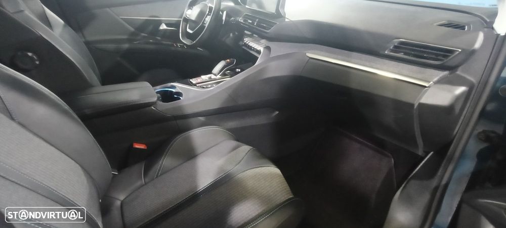 Peugeot 3008 1.6 Hybrid Allure Pack e-EAT8 - 13