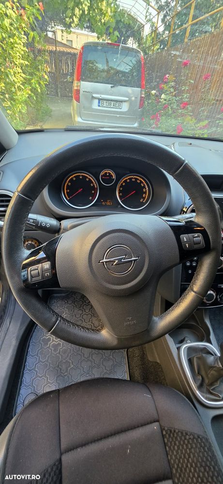 Opel Corsa 1.4i Enjoy - 16