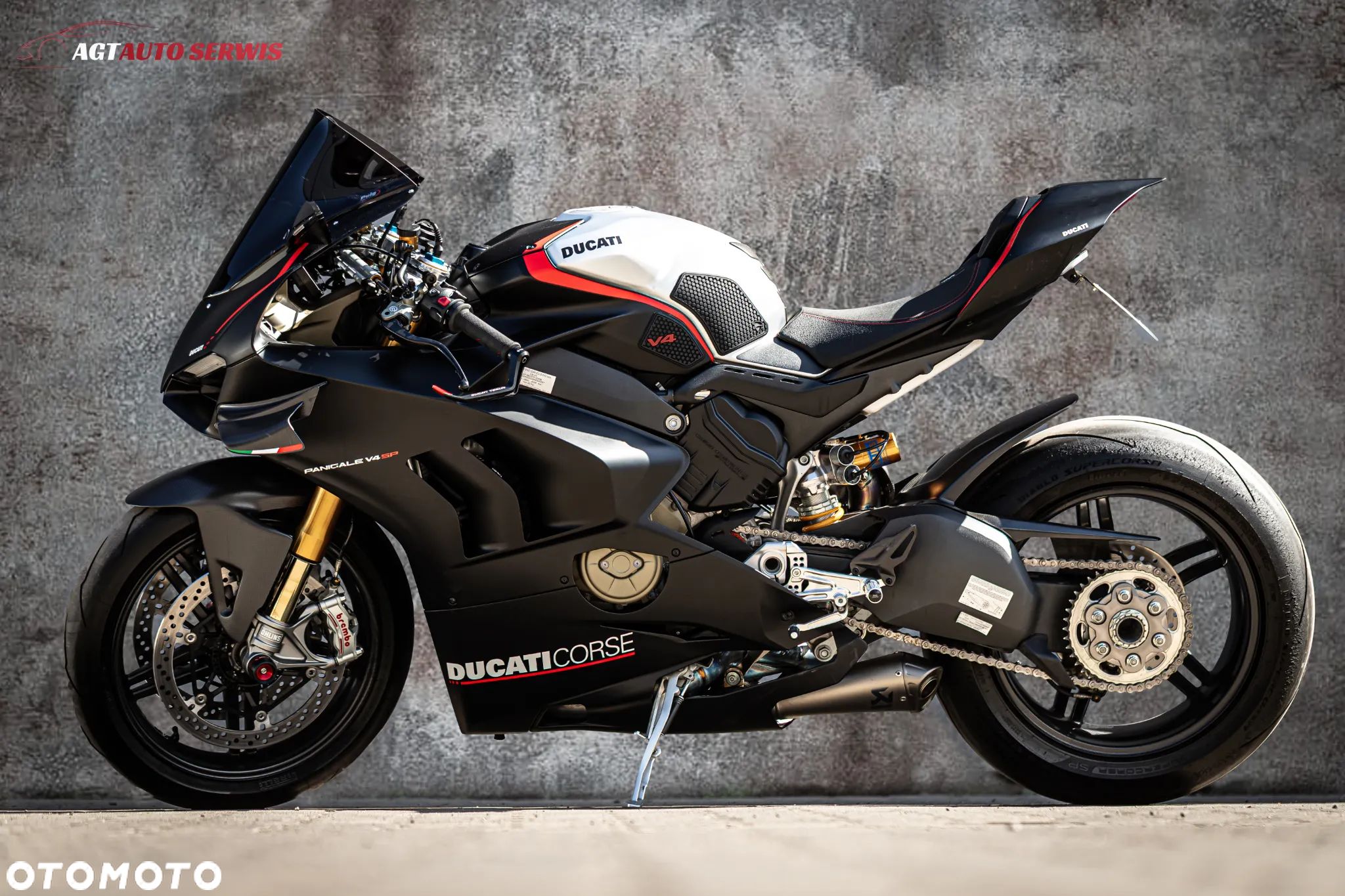 Ducati Panigale V4S - 1