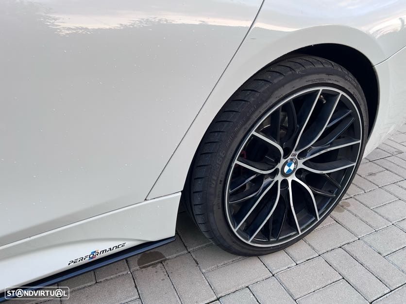 BMW 318 d Pack M - 7