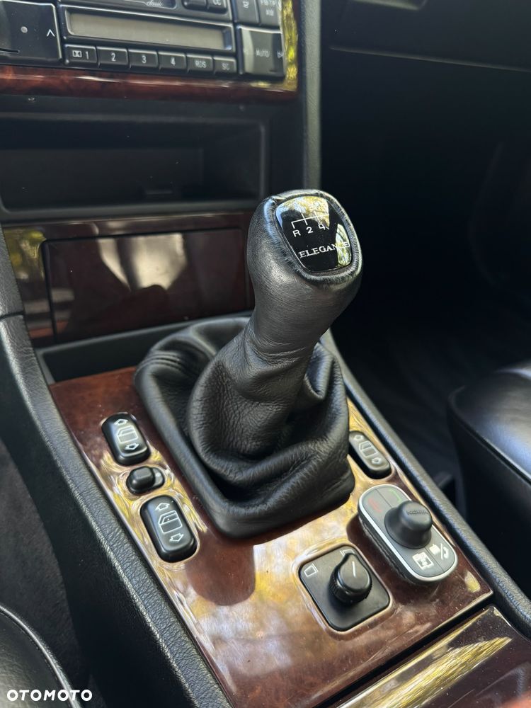 Mercedes-Benz Klasa E - 16