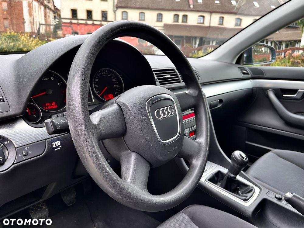 Audi A4 - 14