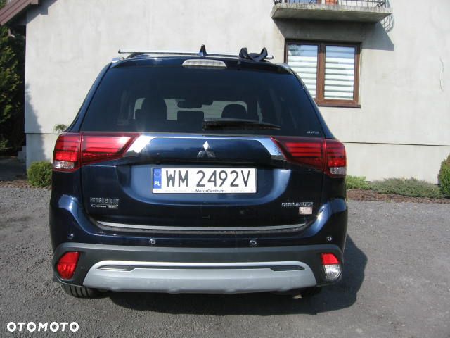 Mitsubishi Outlander 2.0 Intense + SDA 4WD CVT - 10