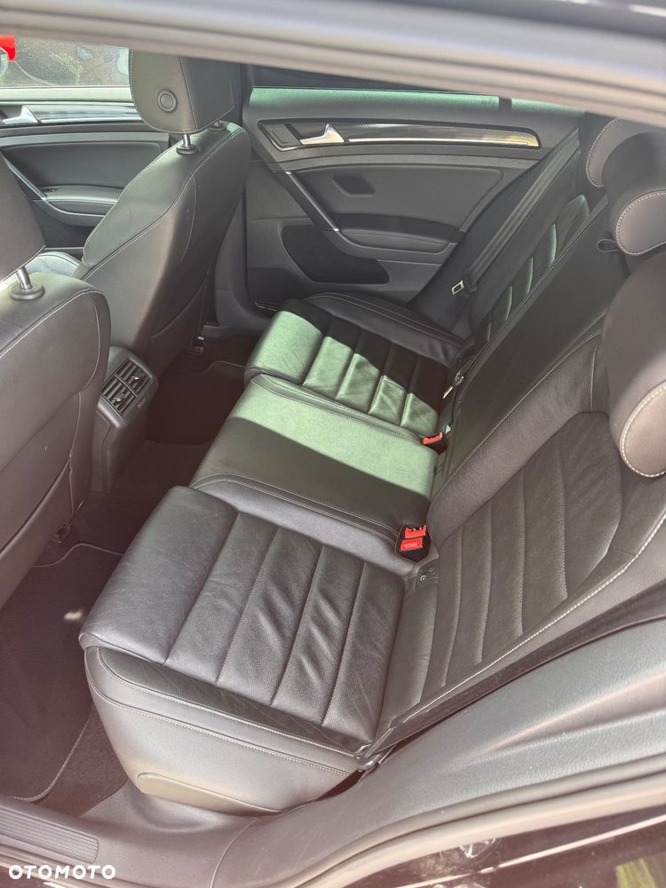 Volkswagen Golf R 4Motion BlueMotion Technology DSG - 11