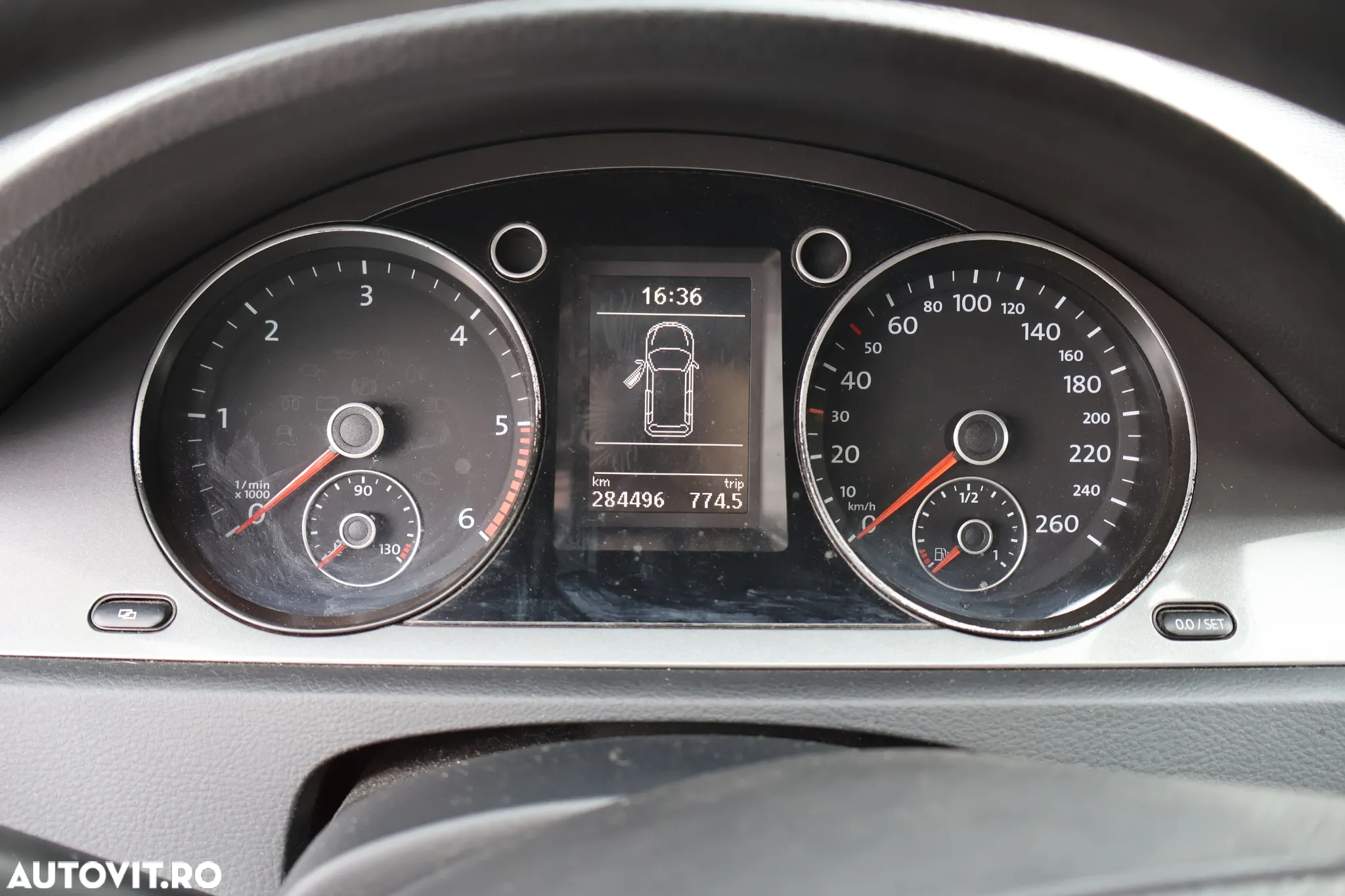 Volkswagen Passat Variant 1.6 TDI DPF BlueMotion Technology Trendline - 7