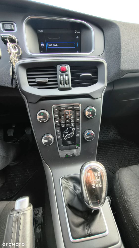 Volvo V40 - 6