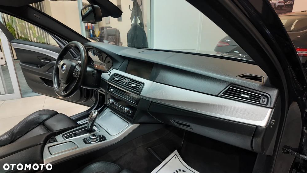 BMW Seria 5 - 33
