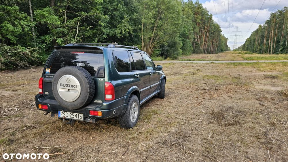 Suzuki Grand Vitara 2.7 V6 - 9