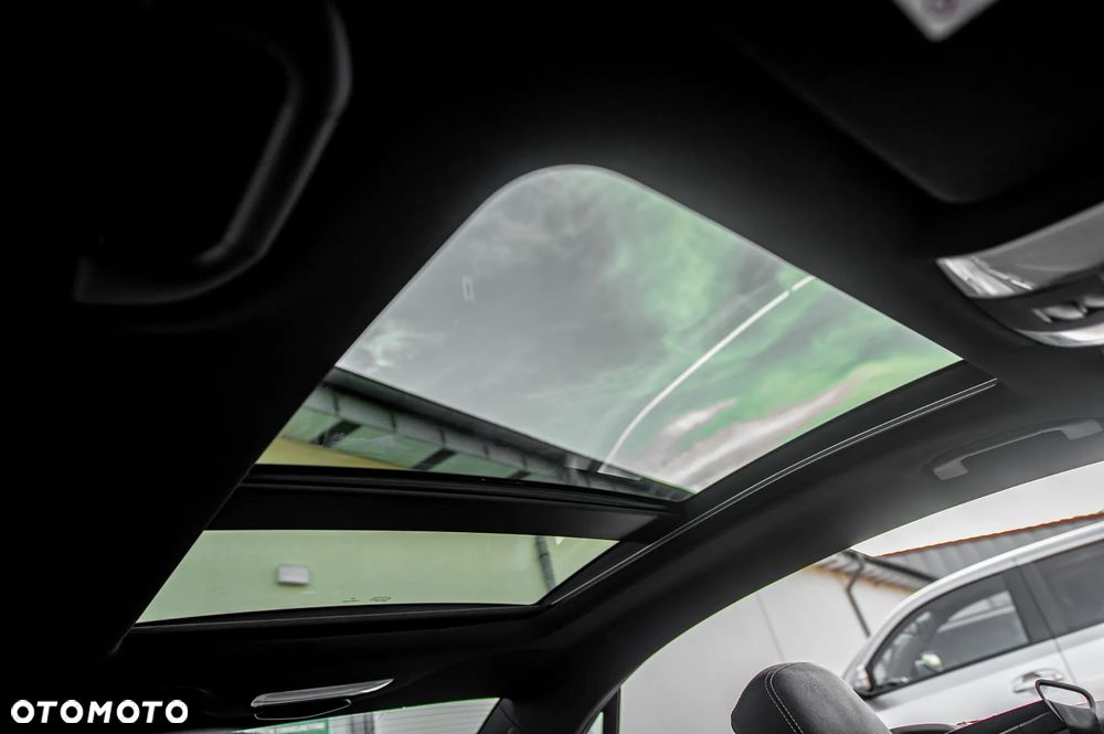 Mercedes-Benz Klasa E 350 CGI BlueEFFICIENCY 7G-TRONIC Avantgarde - 37