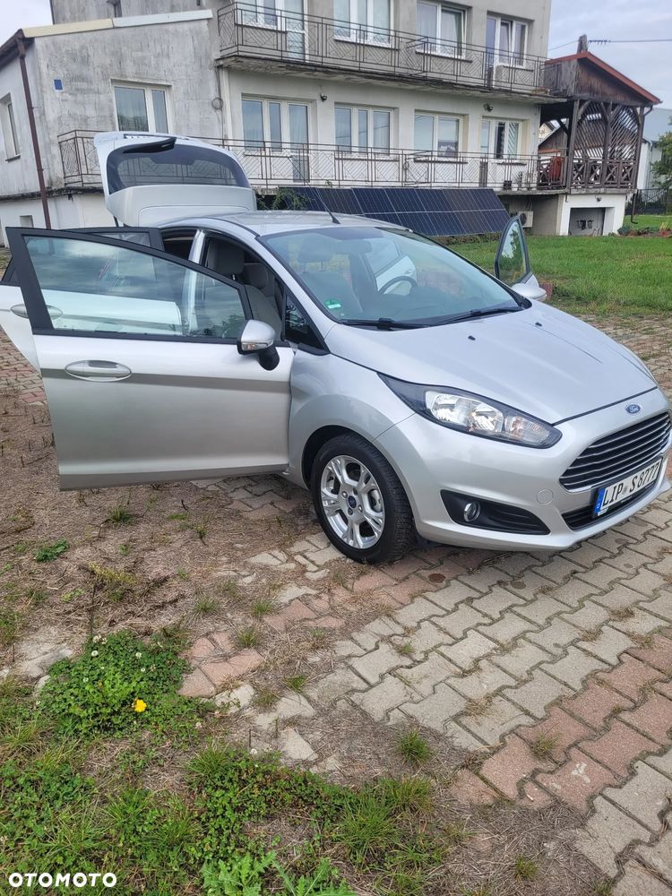 Ford Fiesta - 16