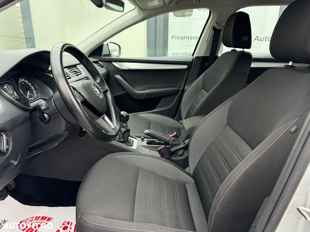 Skoda Octavia 1.6 TDI Drive - 10
