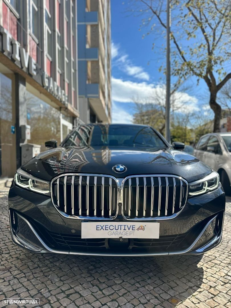 BMW 730 - 4