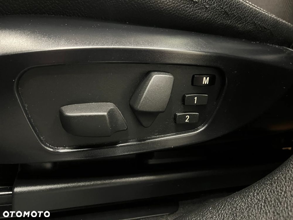 BMW X3 xDrive20d - 36