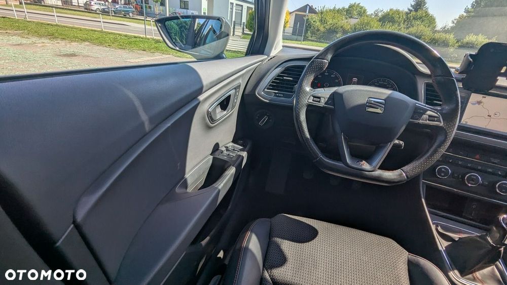 Seat Leon Sportstourer 1.4 TSI FR S&S - 23