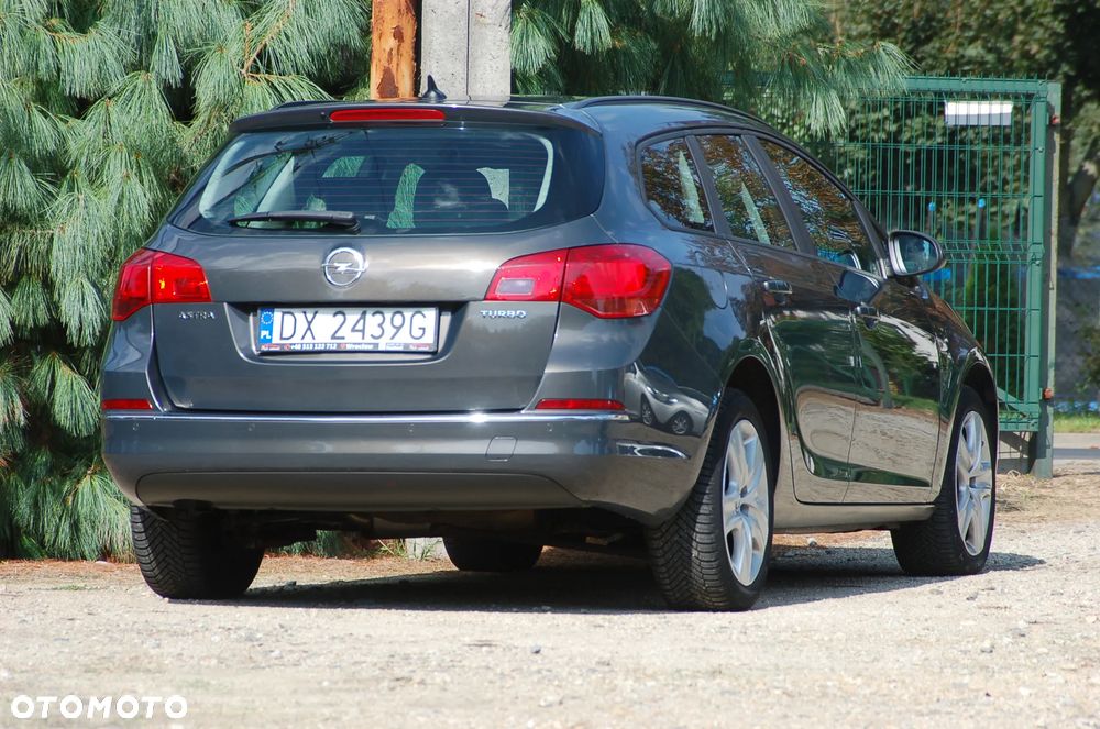 Opel Astra 1.4 Turbo Cosmo - 6