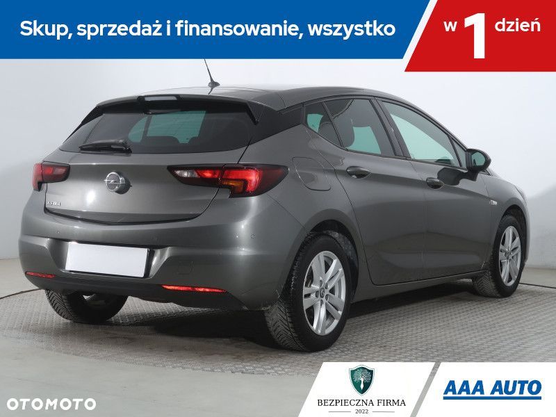 Opel Astra - 6