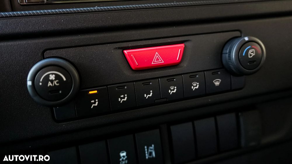 Isuzu M27 3.0 diesel - 13