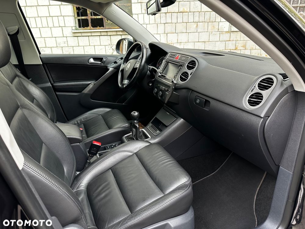Volkswagen Tiguan 1.4 TSI BlueMotion Technology Exclusive - 14