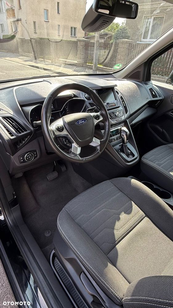 Ford Tourneo Connect Grand - 14